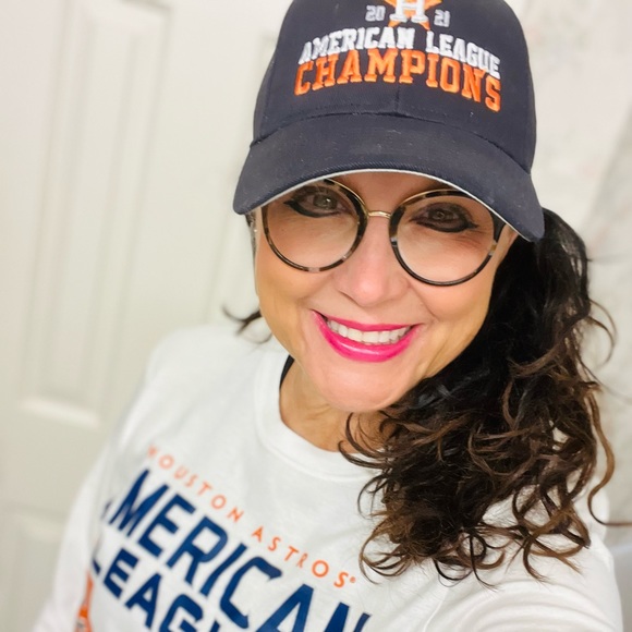 Meet your Posher, Rhonda - Picture 1 of 1